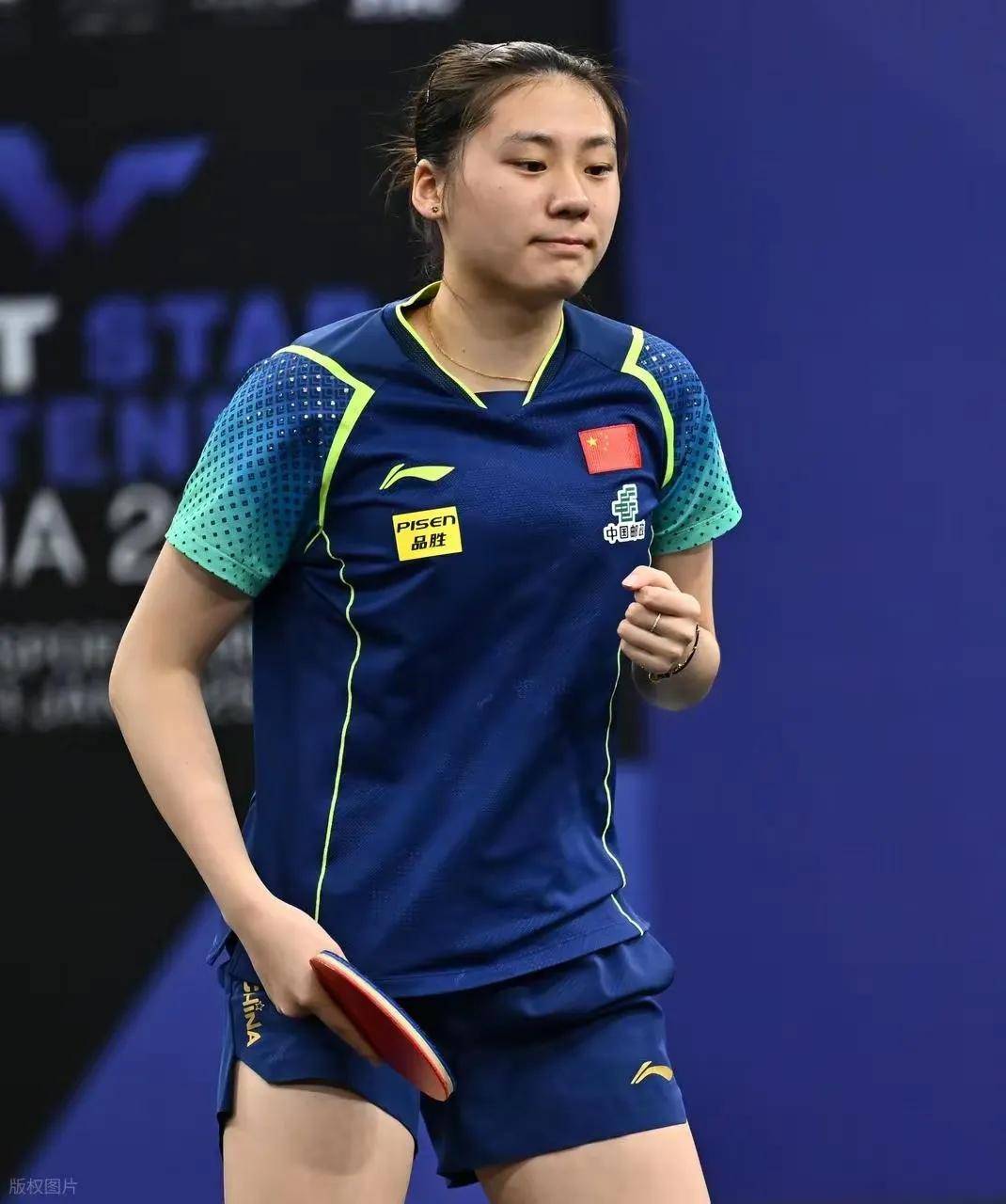 赛和观看的 赛和观看的