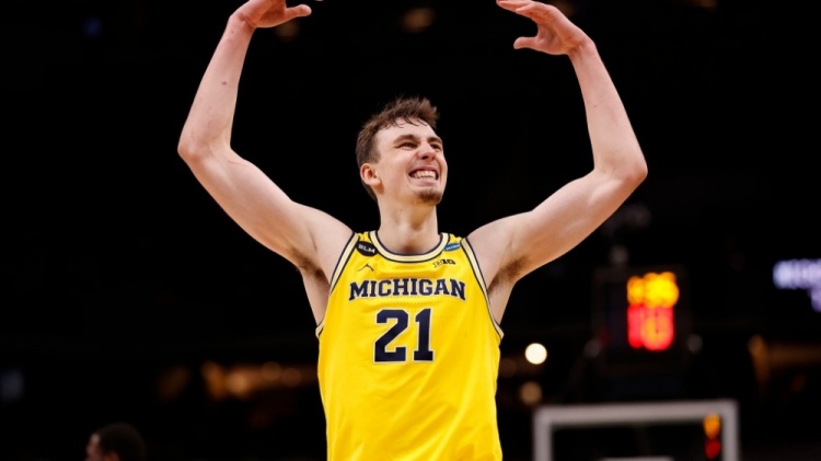 的崛起与展 的崛起与展