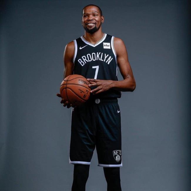 市场噱头 市场噱头