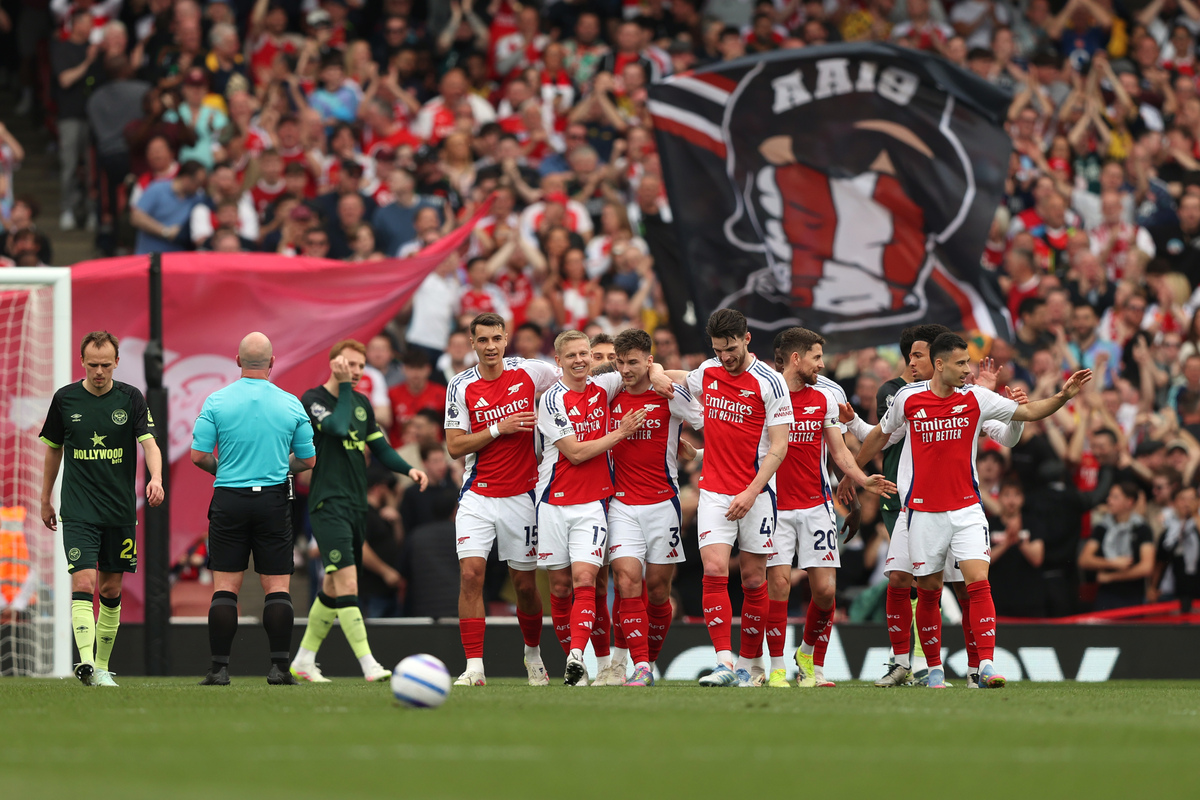 连接人群与 连接人群与